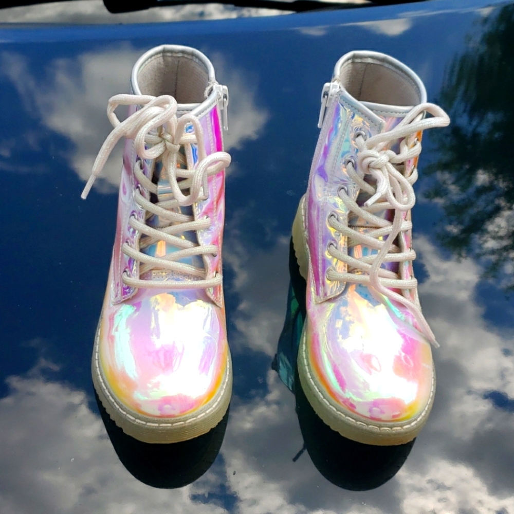 Kids boots